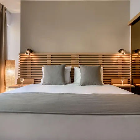 Fos Downtown Suites-2